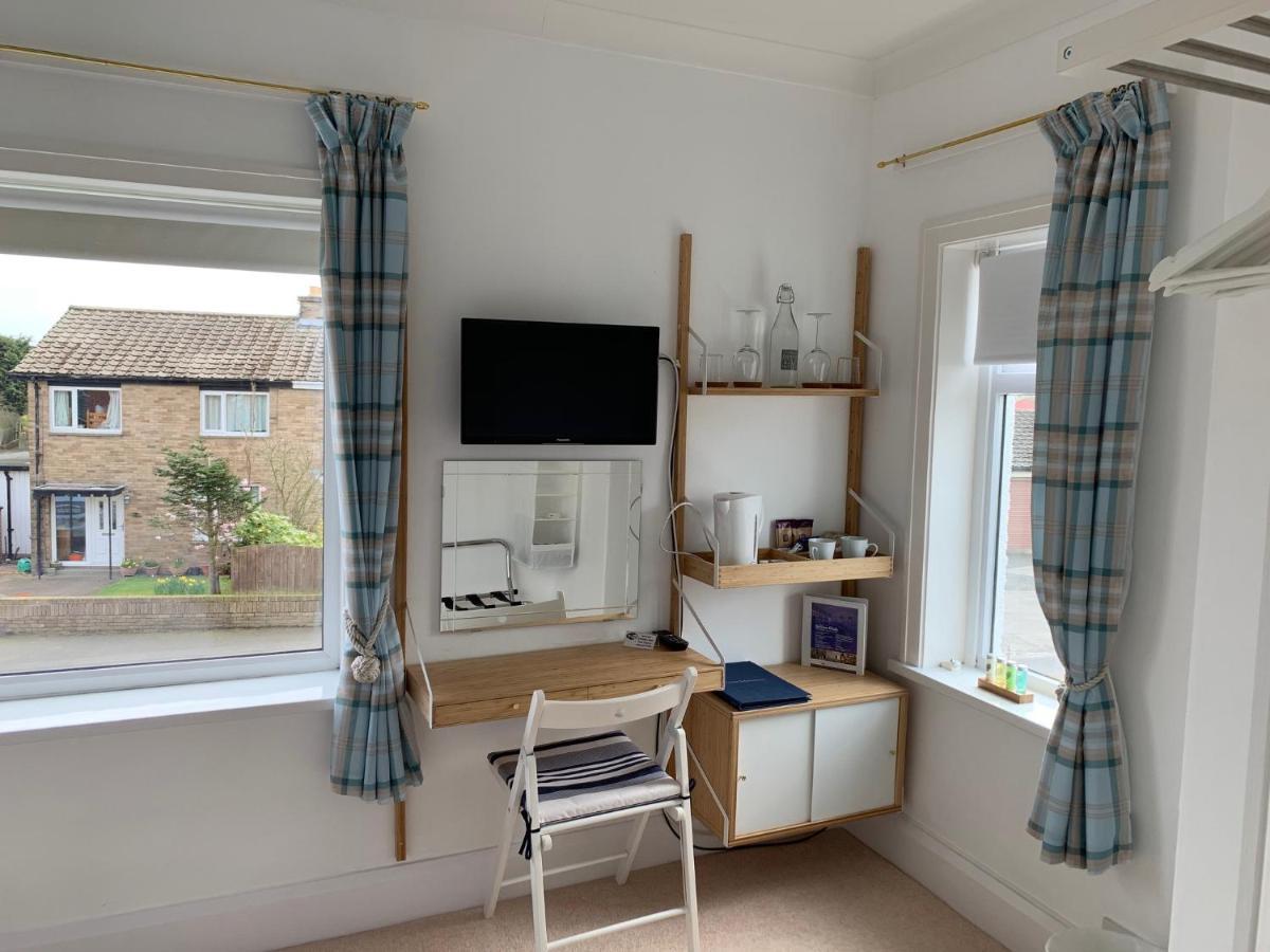 Holly Trees Bed & Breakfast Seahouses Bagian luar foto