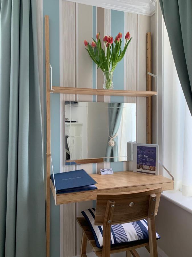 Holly Trees Bed & Breakfast Seahouses Bagian luar foto