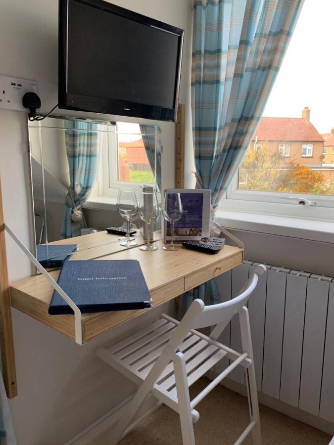 Holly Trees Bed & Breakfast Seahouses Bagian luar foto