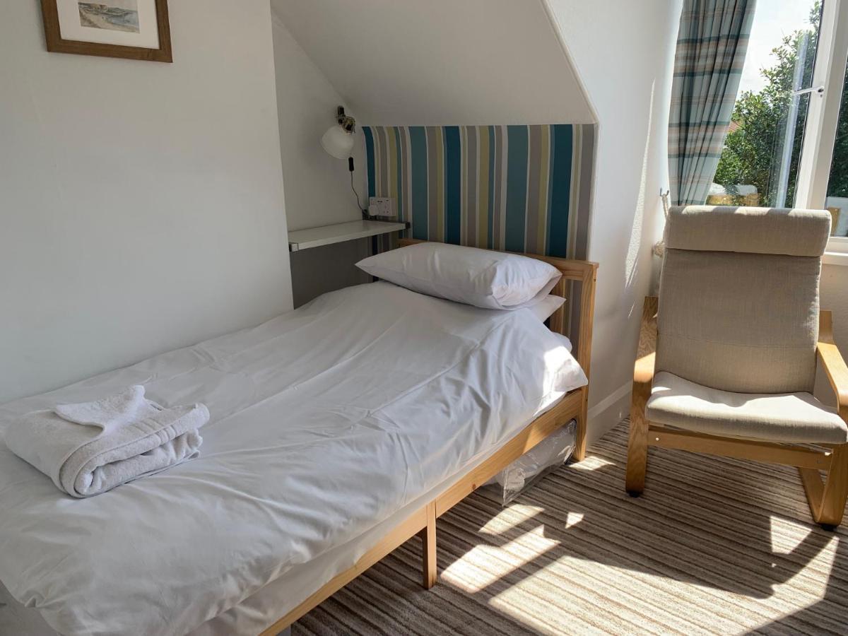 Holly Trees Bed & Breakfast Seahouses Bagian luar foto